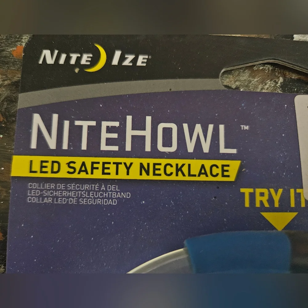 Nite Ize NiteHowl LED Safety Necklace Universal Size- Blue